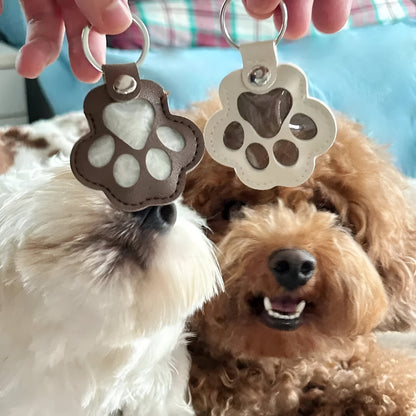 Pet Hair Collector™ - Pet Paw Shaped Leather Keychain