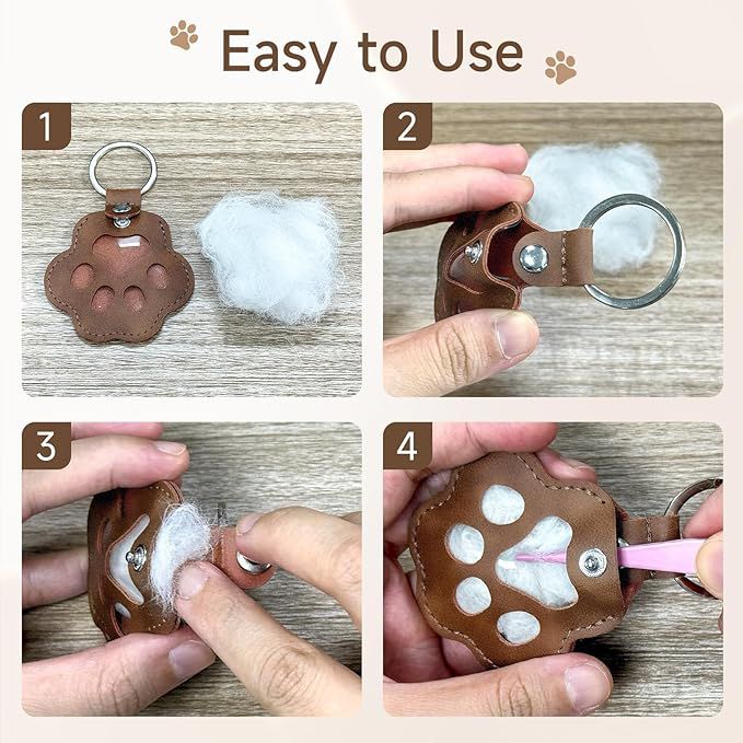Pet Hair Collector™ - Pet Paw Shaped Leather Keychain