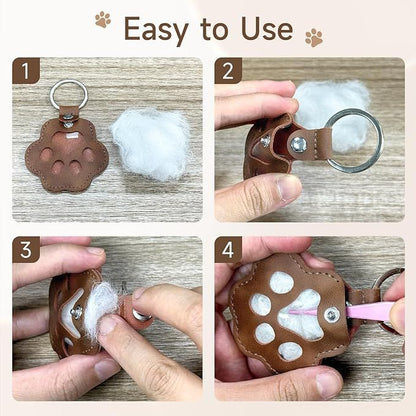 Pet Hair Collector™ - Pet Paw Shaped Leather Keychain